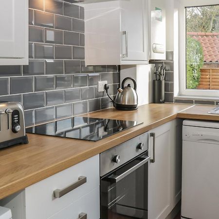 Brinkburn Cottage Scarborough Extérieur photo