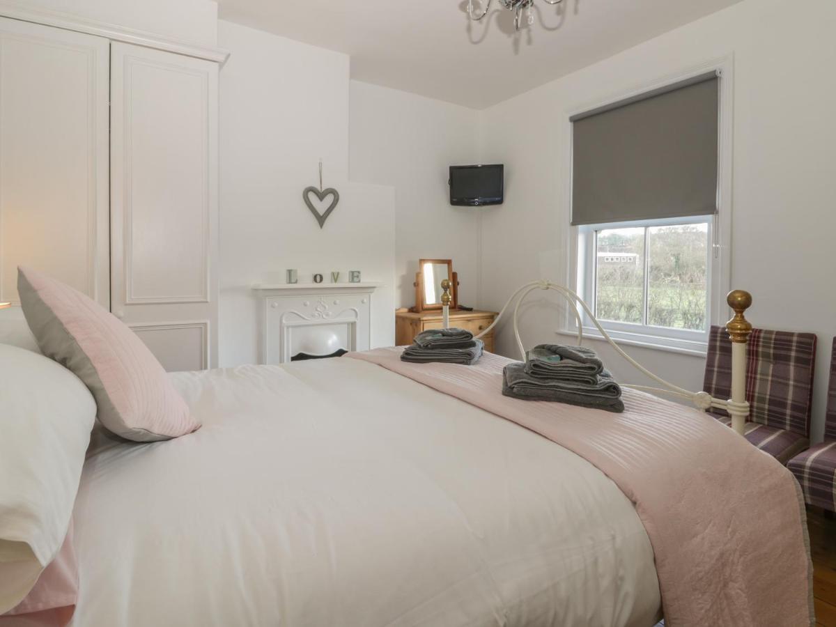 Brinkburn Cottage Scarborough Extérieur photo